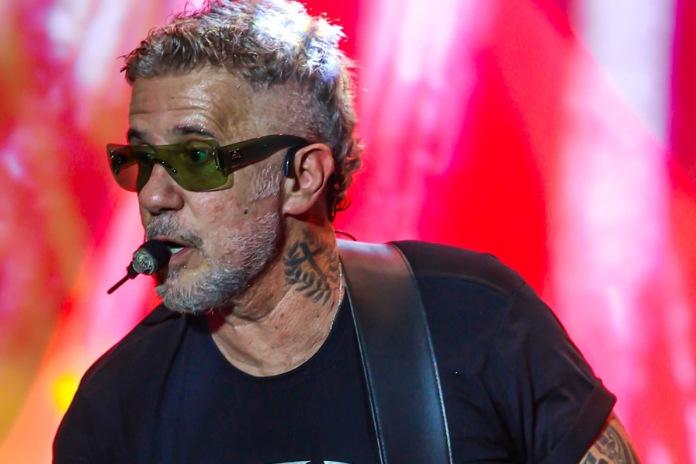 Tuca Fernandes se apresenta na Feira Nacional da Goiaba, no DF