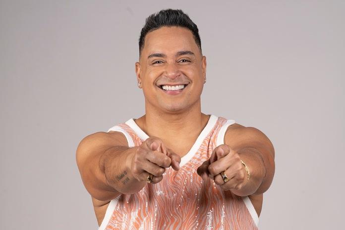 Xanddy Harmonia inicia agenda de maio com shows nas maiores micaretas do país