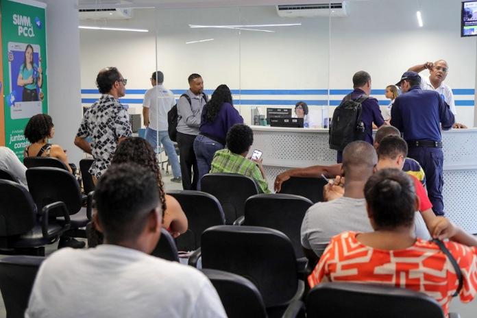 Simm registra alta de 45% no número de trabalhadores empregados em 2025