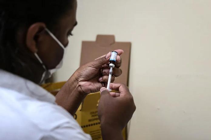 Secretaria Municipal da Saúde estabelece unidades para vacinação contra a Covid-19 em Salvador