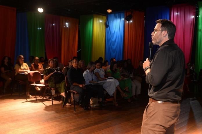  Salvador investe na qualificação de profissionais para prevenir osteoporose e melhorar a qualidade de vida de idosos